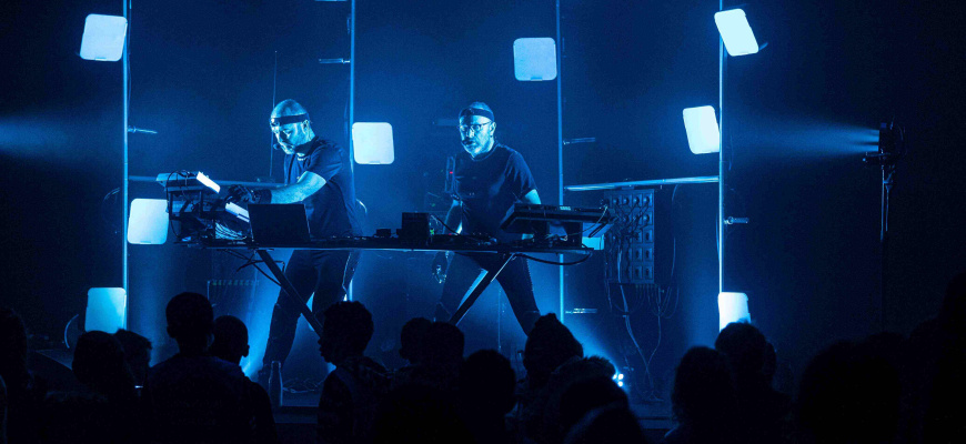 [FESTIVAL ZONE DE TURBULENCES] DJ Set Show Electro