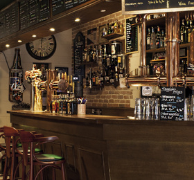 Le Joker's pub