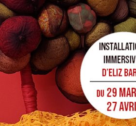 Exposition immersive tactile textiles de Eliz Barat