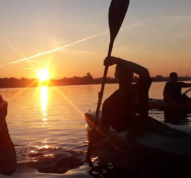 Descente de la Loire au lever du soleil