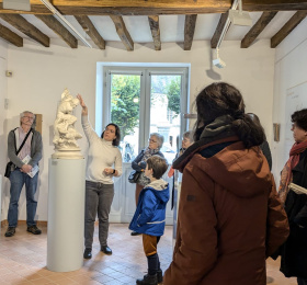 Image Visite commentée autour de Présences passagères Visites et sorties