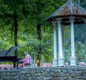 Medley, le piano saltimbanque 