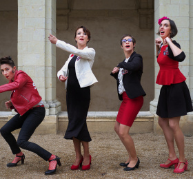 Spectacles au jardin - Allez les filles